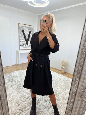 trenchcoat 'must have black'