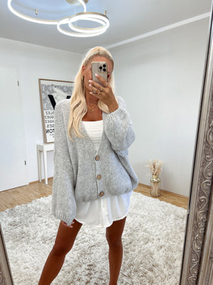 cardigan 'cozy'