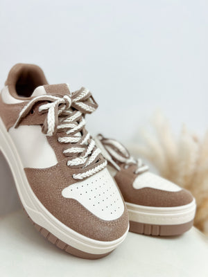 sneaker 'beige ones'